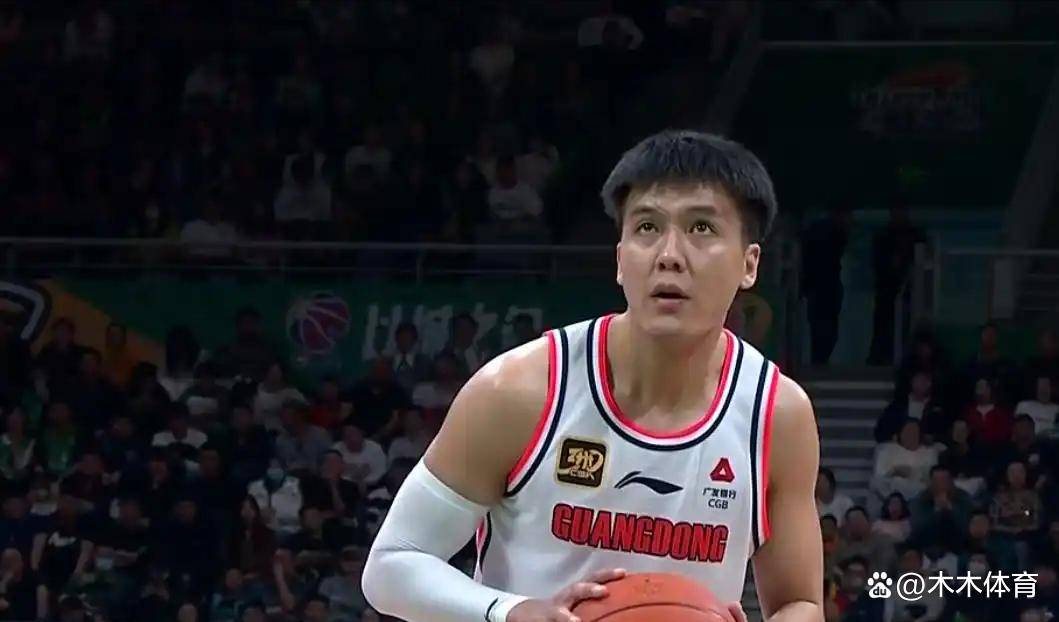 包含黄荣奇15分广东胜福建孙铭徽16+18广厦胜四川的词条