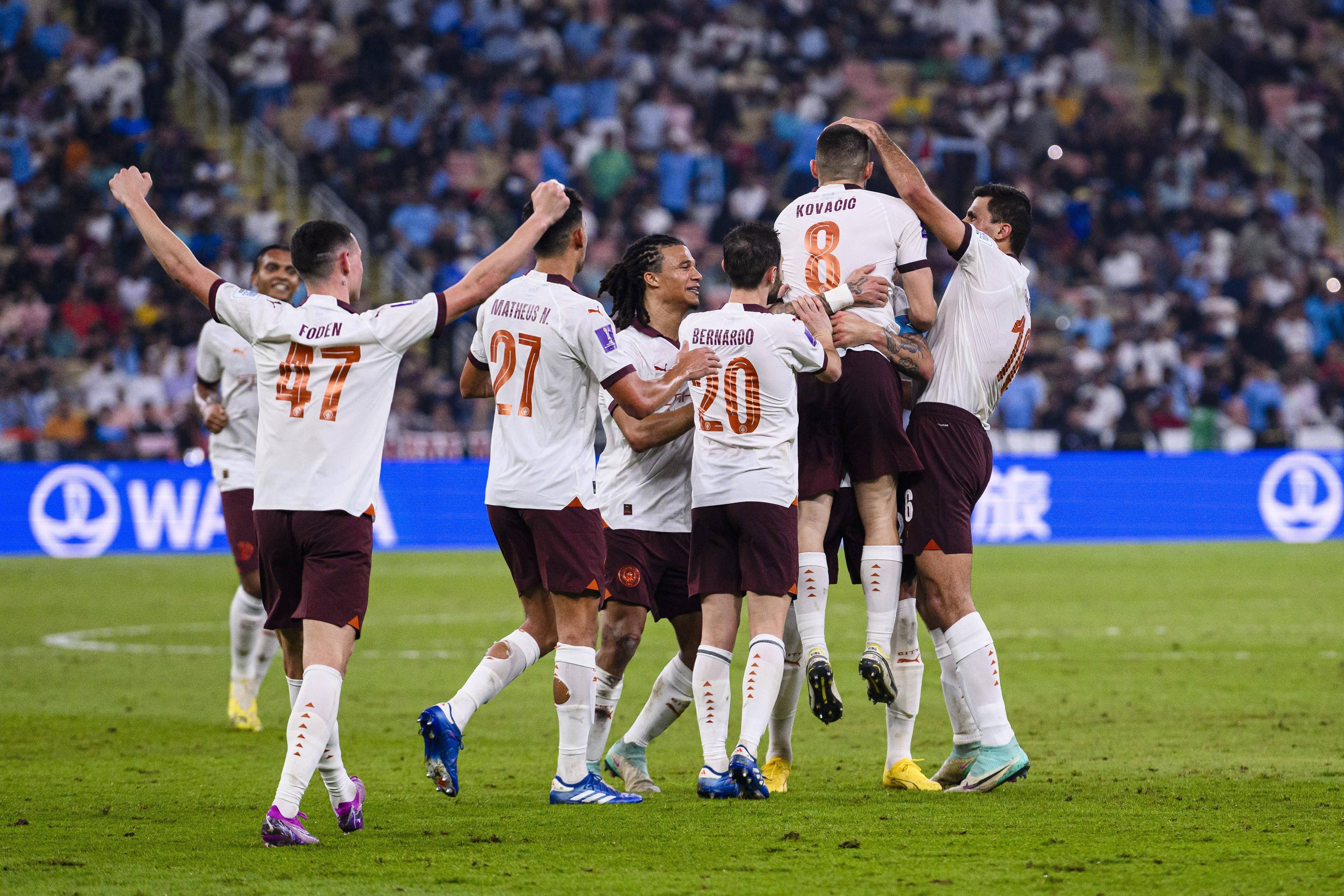 三亿体育-包含曼城2-0维达德！获世俱杯的词条