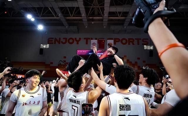 关于北大胜华侨第五次夺CUBAL冠军管子煜总决赛MVP的信息